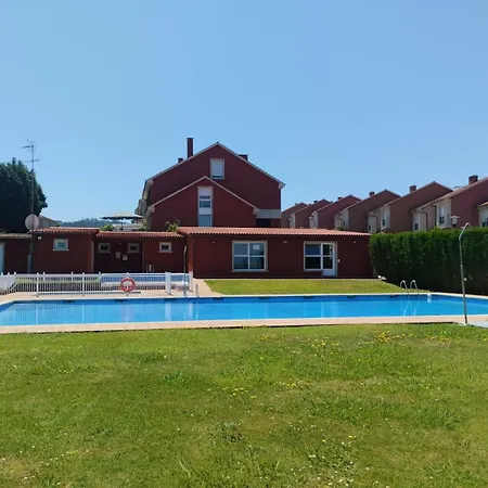 Jardin Privado, Piscina Comunit, Max 10 Pers Holiday home