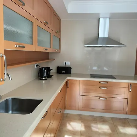 Holiday home Jardin Privado, Piscina Comunit, Max 10 Pers